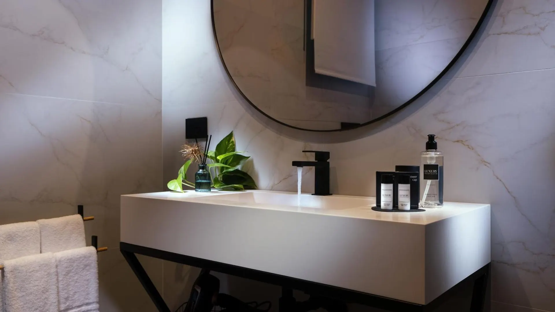 Cm Luxury Apartment Catania