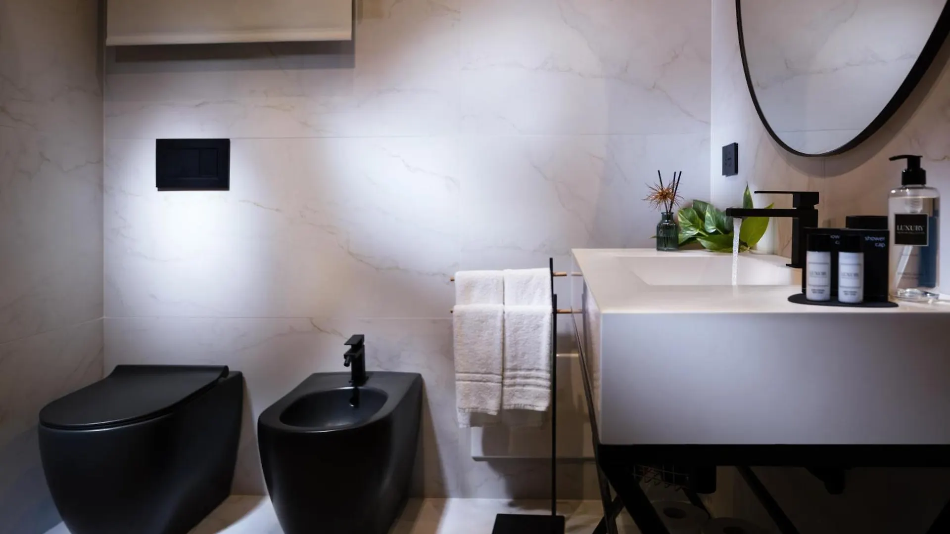 Cm Luxury Apartment Catania